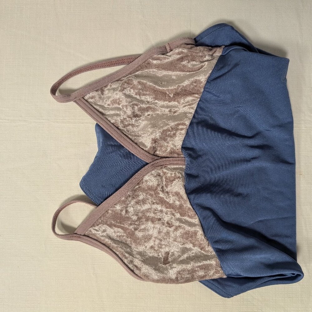 Yumiko Daria Leotard